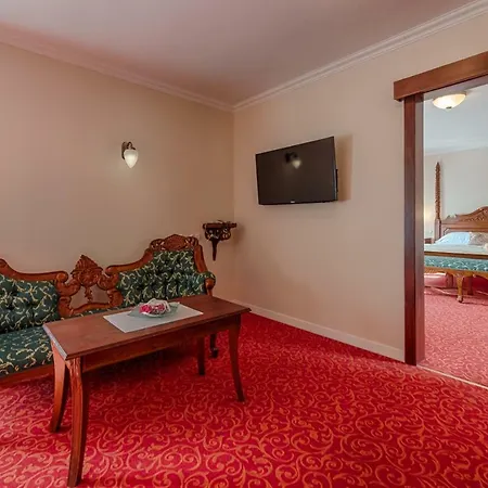 Hotel Zlatý Orel 4*