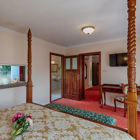 Zlaty Orel 4*