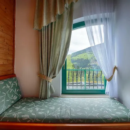 Zlaty Orel 4*