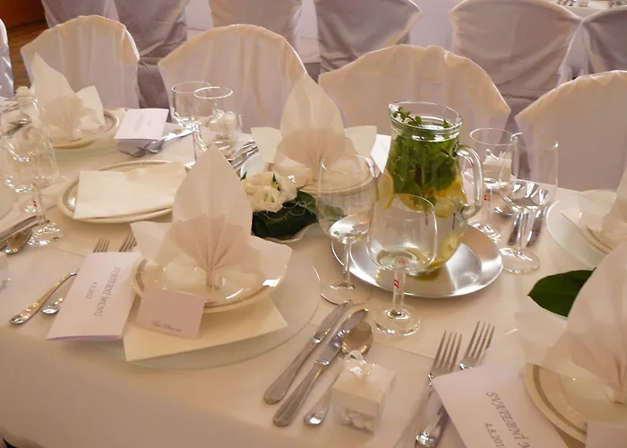Zlaty Orel Hotell 4*
